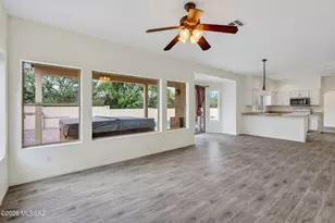 156 S Eastern Dawn Ave, Tucson, AZ 85748 - Photo 17