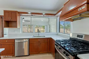 8430 E Albion Pl, Tucson, AZ 85715 - Photo 17