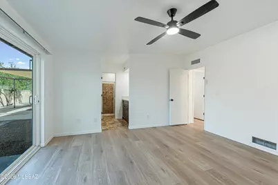 8430 E Albion Place, Tucson, AZ 85715 - Photo 29