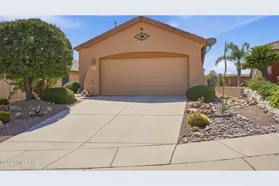 550 W Astruc Drive, Green Valley, AZ 85614 - Photo 3
