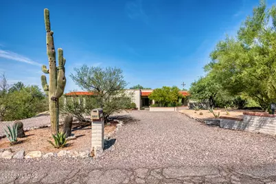 7021 N Giaconda Way, Tucson, AZ 85704 - Photo 3