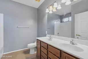 4895 E Silverpuffs Wy, Tucson, AZ 85756 - Photo 37