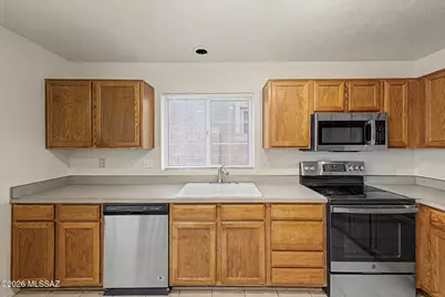 11525 N Eagle Peak Drive, Tucson, AZ 85737 - Photo 15