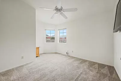 11525 N Eagle Peak Drive, Tucson, AZ 85737 - Photo 23