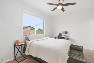 10494 W Waveland Drive, Marana, AZ 85653 - Photo 11