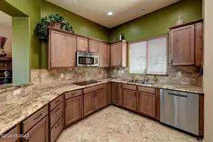 5034 S Hannah Heather Pl, Tucson, AZ 85747 - Photo 13