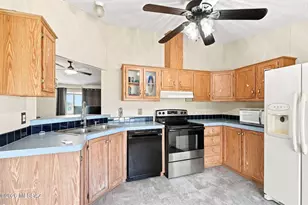 11462 N Derringer Rd, Marana, AZ 85653 - Photo 13