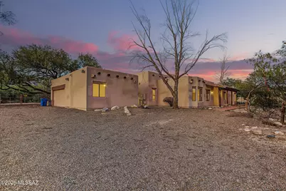 11201 E Hash Knife Circle, Tucson, AZ 85749 - Photo 3