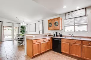 6968 S Spring Walk Dr, Tucson, AZ 85757 - Photo 17