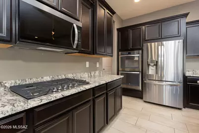 2484 W Music Mountains Drive, Green Valley, AZ 85622 - Photo 11