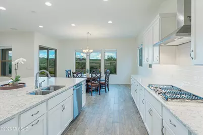 440 W Saguaro Arm Trail, Oro Valley, AZ 85755 - Photo 11