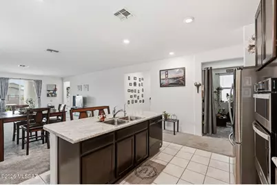 12318 N Cervelli Avenue, Marana, AZ 85653 - Photo 7