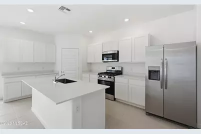 12232 N Manley Avenue, Marana, AZ 85653 - Photo 7