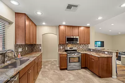 2231 E Calle Alta Vista, Tucson, AZ 85719 - Photo 3