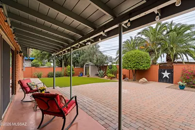 2231 E Calle Alta Vista, Tucson, AZ 85719 - Photo 23