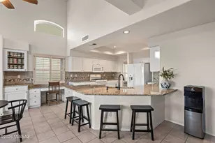 8350 N Westcliff Dr, Tucson, AZ 85743 - Photo 3