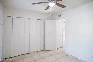 6633 E Calle La Paz, Tucson, AZ 85715 - Photo 5