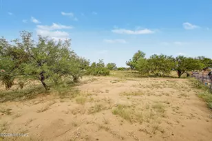 14843 W Hayloft Trail, Tucson, AZ 85736 - Photo 33