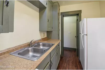 133 W Adams Street, Tucson, AZ 85705 - Photo 7