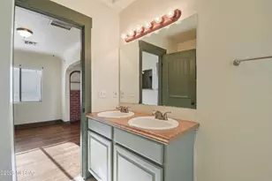 133 W Adams St, Tucson, AZ 85705 - Photo 15