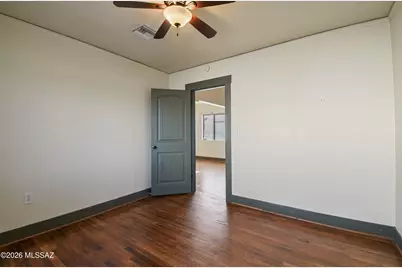 133 W Adams Street, Tucson, AZ 85705 - Photo 11