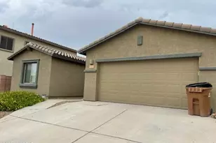 8152 N Wayward Star Dr, Tucson, AZ 85743 - Photo 1