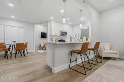 2022 E River Road #104, Tucson, AZ 85718 - Photo 3