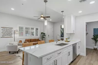 2022 E River Road #205, Tucson, AZ 85718 - Photo 3