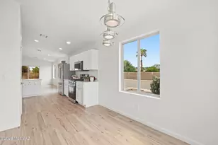 9035 N Mexican Sage Pl, Tucson, AZ 85742 - Photo 7
