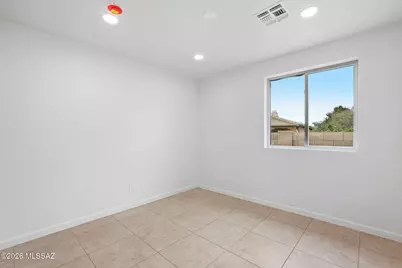 9035 N Mexican Sage Place, Tucson, AZ 85742 - Photo 23