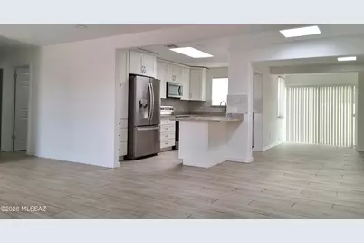 434 S Vista Del Rio, Green Valley, AZ 85614 - Photo 3