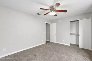 1574 W Highsmith Dr, Tucson, AZ 85746 - Photo 19