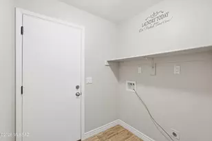 1574 W Highsmith Dr, Tucson, AZ 85746 - Photo 25