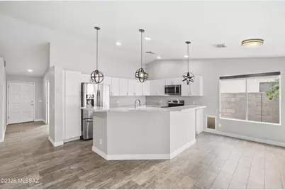 1574 W Highsmith Drive, Tucson, AZ 85746 - Photo 9
