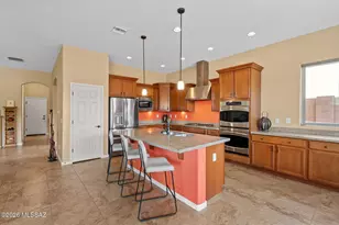 12364 N Pathfinder Dr, Marana, AZ 85658 - Photo 9