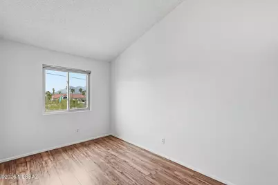 2604 W Ironcrest Drive W, Tucson, AZ 85745 - Photo 15