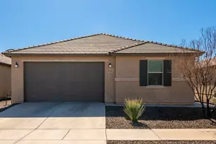8746 E Stone Meadow Cir, Tucson, AZ 85730 - Photo 5