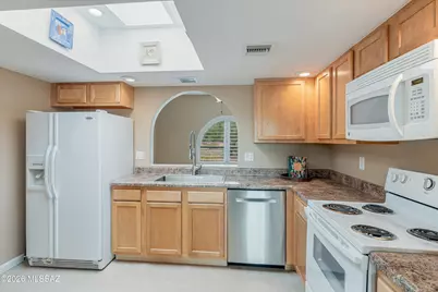 8300 E Ocotillo Drive, Tucson, AZ 85750 - Photo 27