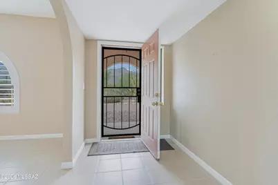 8300 E Ocotillo Drive, Tucson, AZ 85750 - Photo 5