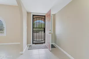 8300 E Ocotillo Dr, Tucson, AZ 85750 - Photo 5