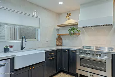 835 E Placita Del Mirador, Tucson, AZ 85718 - Photo 9