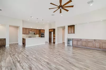 2484 E Copper Valley Way, Green Valley, AZ 85614 - Photo 15