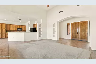 13074 W Butter Bush Street, Tucson, AZ 85743 - Photo 5