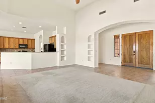 13074 W Butter Bush St, Tucson, AZ 85743 - Photo 5