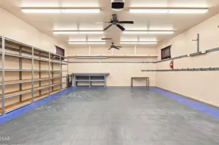 13074 W Butter Bush St, Tucson, AZ 85743 - Photo 3