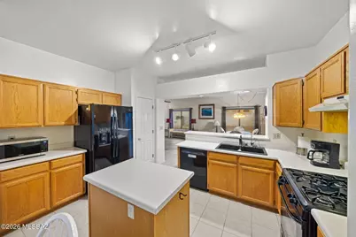 430 W Rio Sinaloa, Green Valley, AZ 85614 - Photo 11