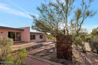 6521 N Camino Padre Isidoro, Tucson, AZ 85718 - Photo 33