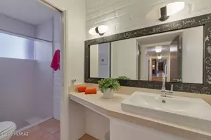 6521 N Camino Padre Isidoro, Tucson, AZ 85718 - Photo 23