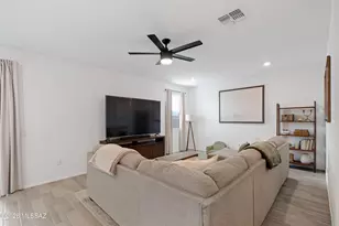 4951 E Wash Overlook Dr, Tucson, AZ 85706 - Photo 9
