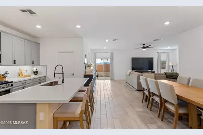 4951 E Wash Overlook Drive, Tucson, AZ 85706 - Photo 3